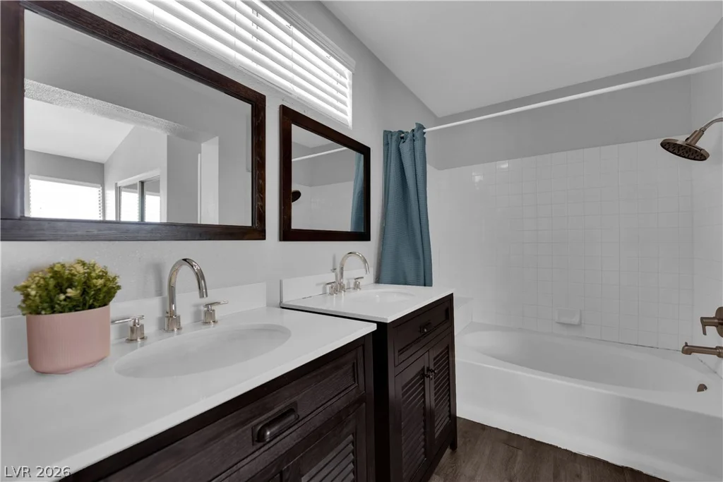 1527 Bent Arrow, North Las Vegas, NV 89031