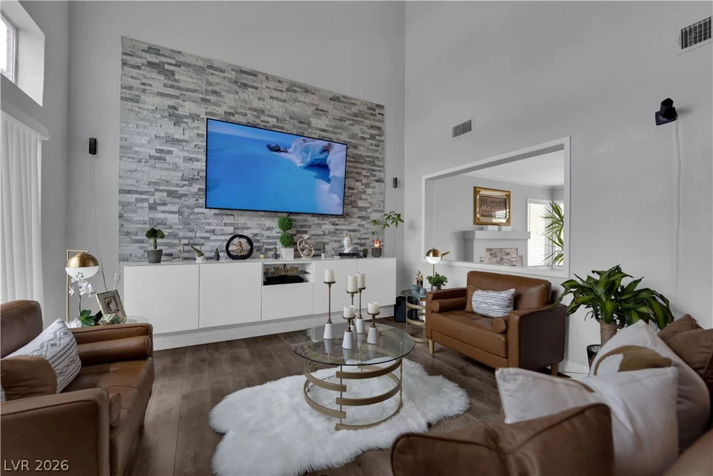 1527 Bent Arrow, North Las Vegas, NV 89031