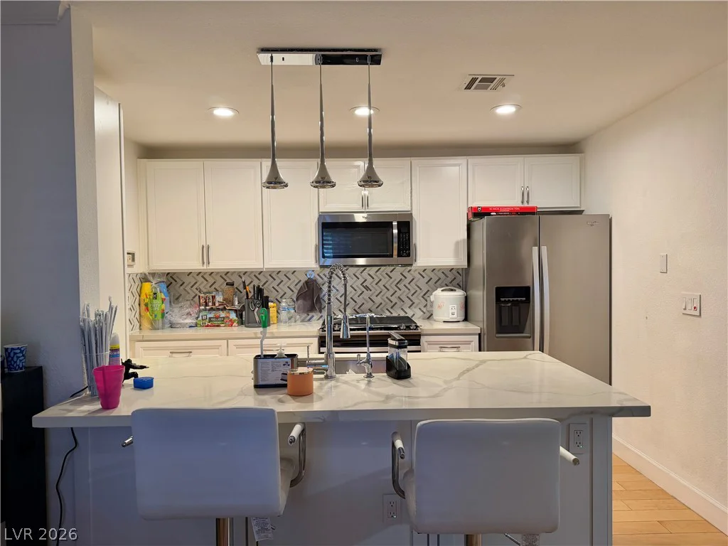 8452 Boseck, Las Vegas, NV 89145