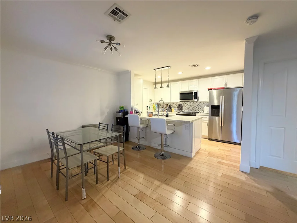 8452 Boseck, Las Vegas, NV 89145