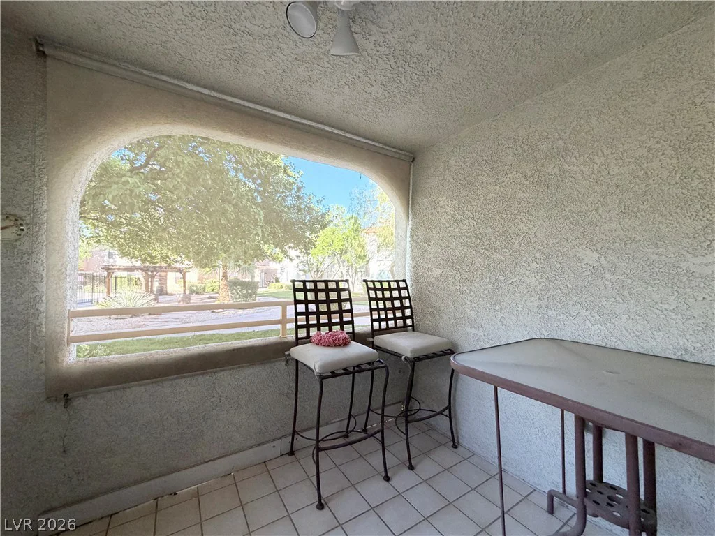 8452 Boseck, Las Vegas, NV 89145