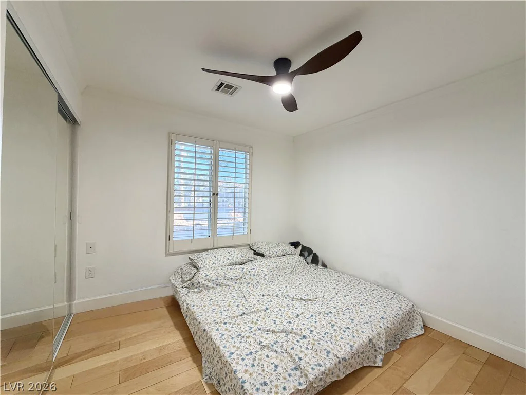 8452 Boseck, Las Vegas, NV 89145