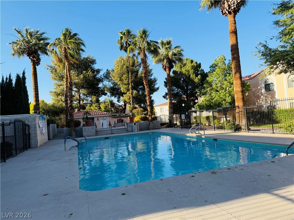 8452 Boseck, Las Vegas, NV 89145