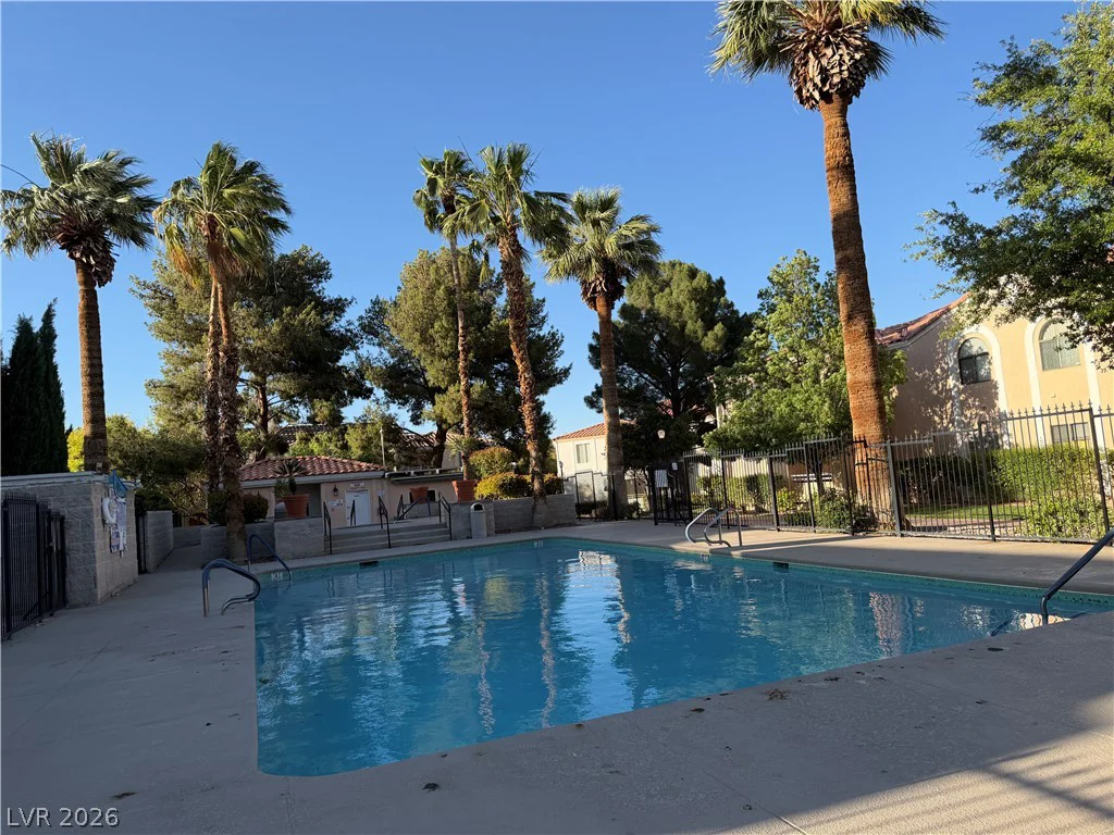 8452 Boseck, Las Vegas, NV 89145
