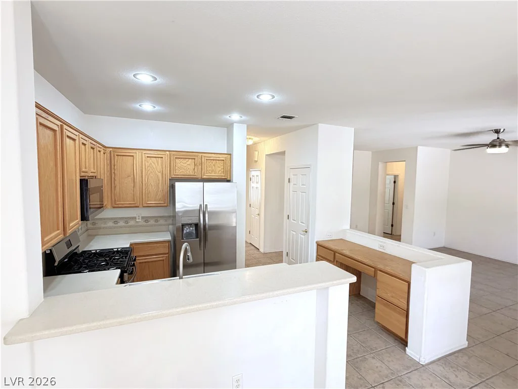 2557 Downeyville, Henderson, NV 89052
