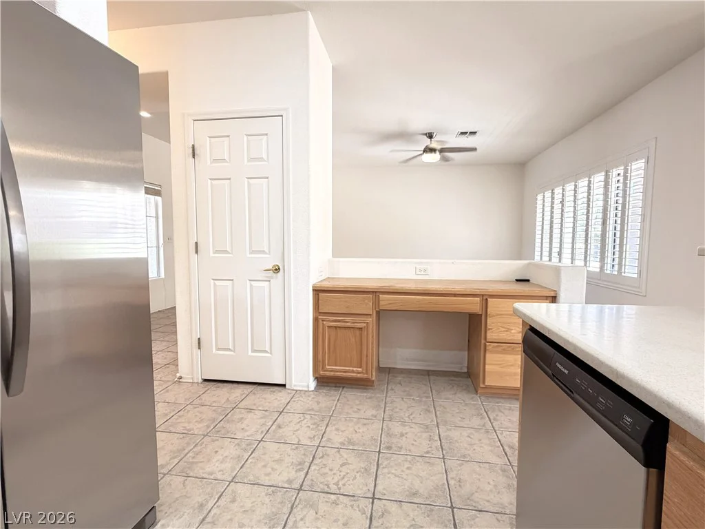 2557 Downeyville, Henderson, NV 89052