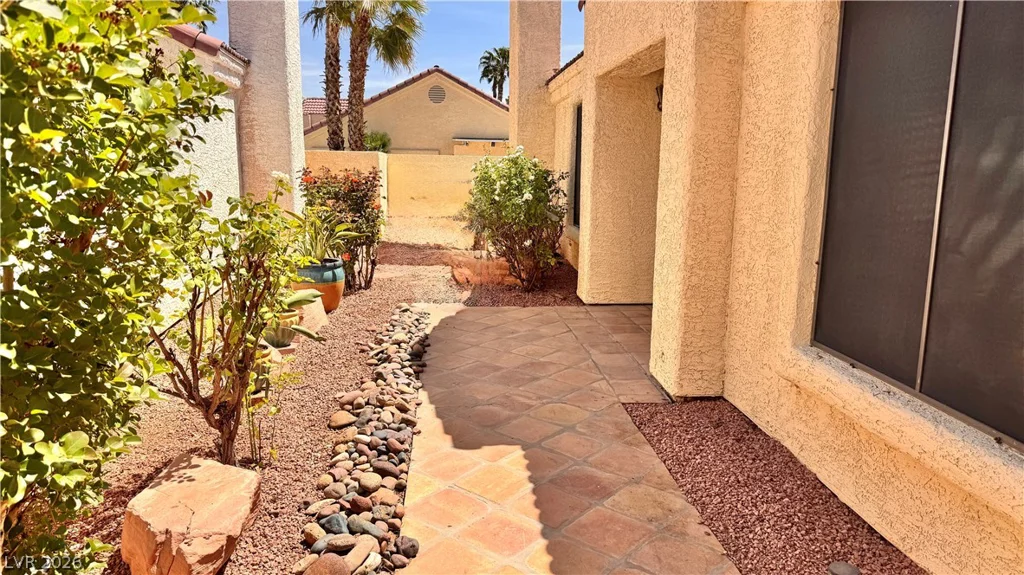 5236 Crooked River, Las Vegas, NV 89149