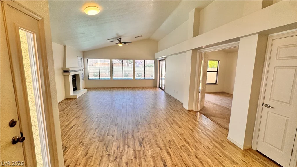 5236 Crooked River, Las Vegas, NV 89149