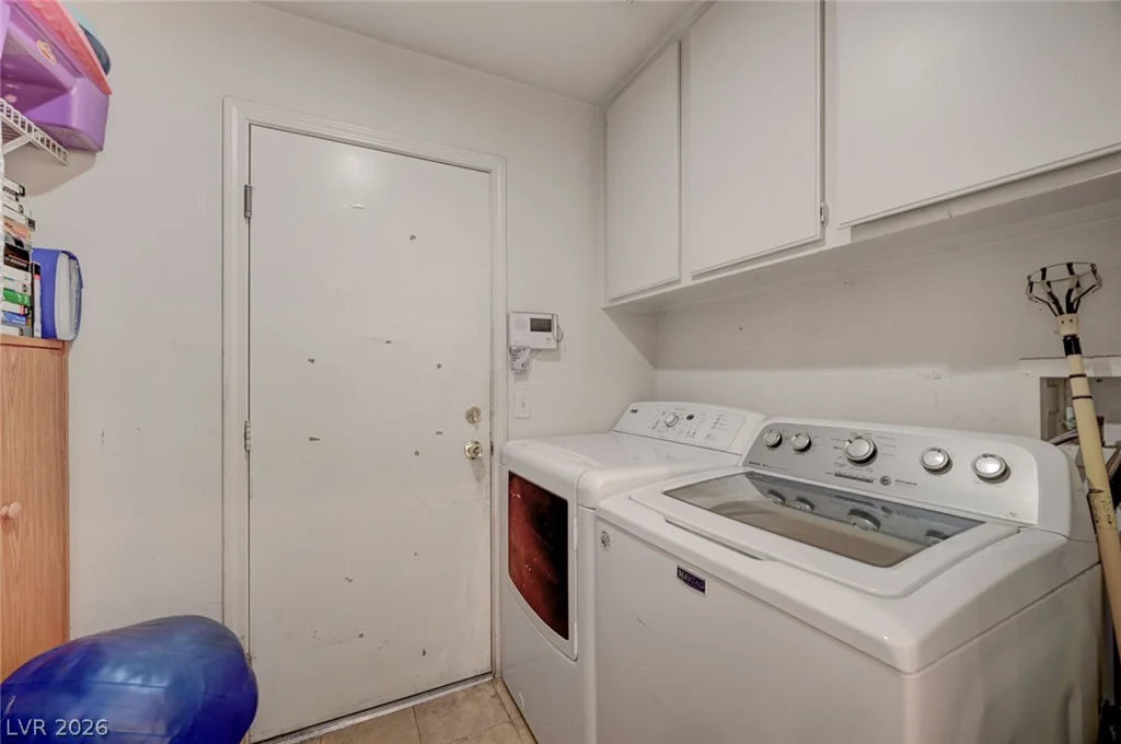 2106 Maui Surf, North Las Vegas, NV 89031