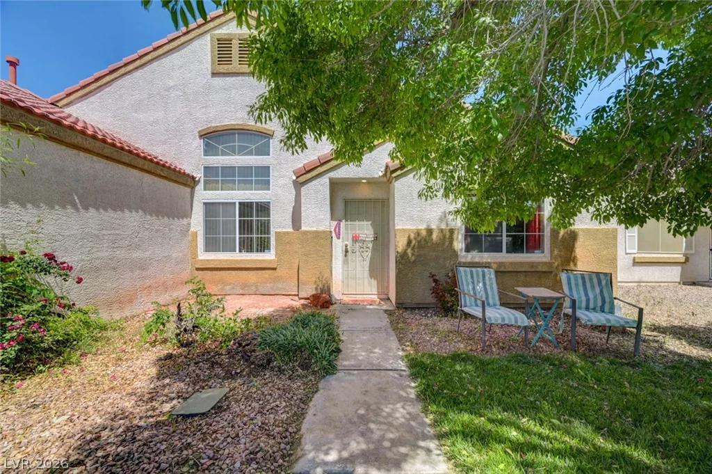 2106 Maui Surf, North Las Vegas, NV 89031