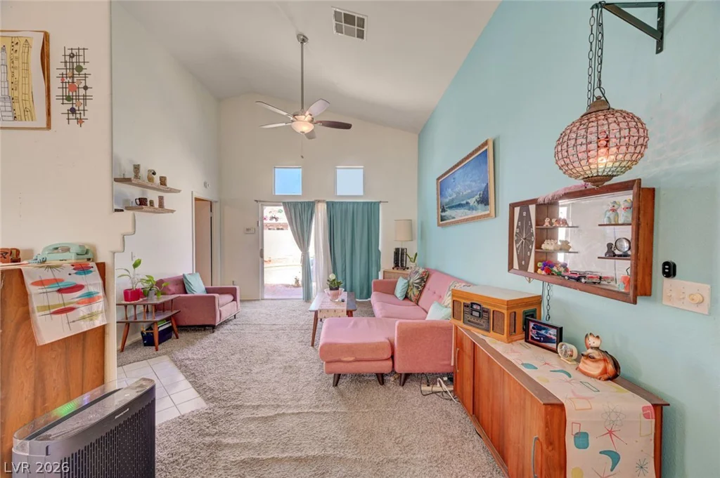 2106 Maui Surf, North Las Vegas, NV 89031