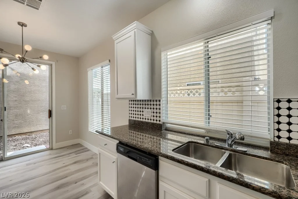 8134 Golden Flowers, Las Vegas, NV 89139