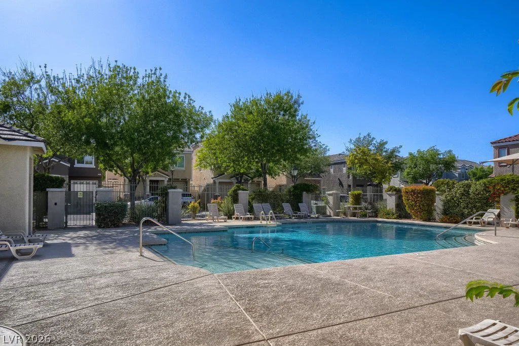8134 Golden Flowers, Las Vegas, NV 89139