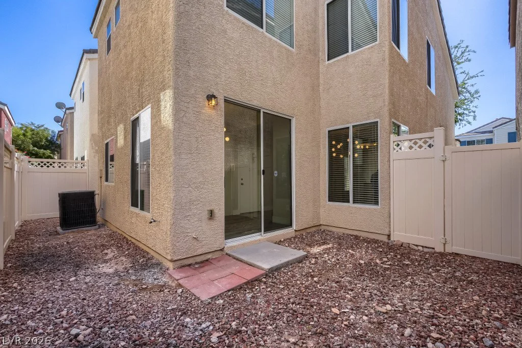 8134 Golden Flowers, Las Vegas, NV 89139