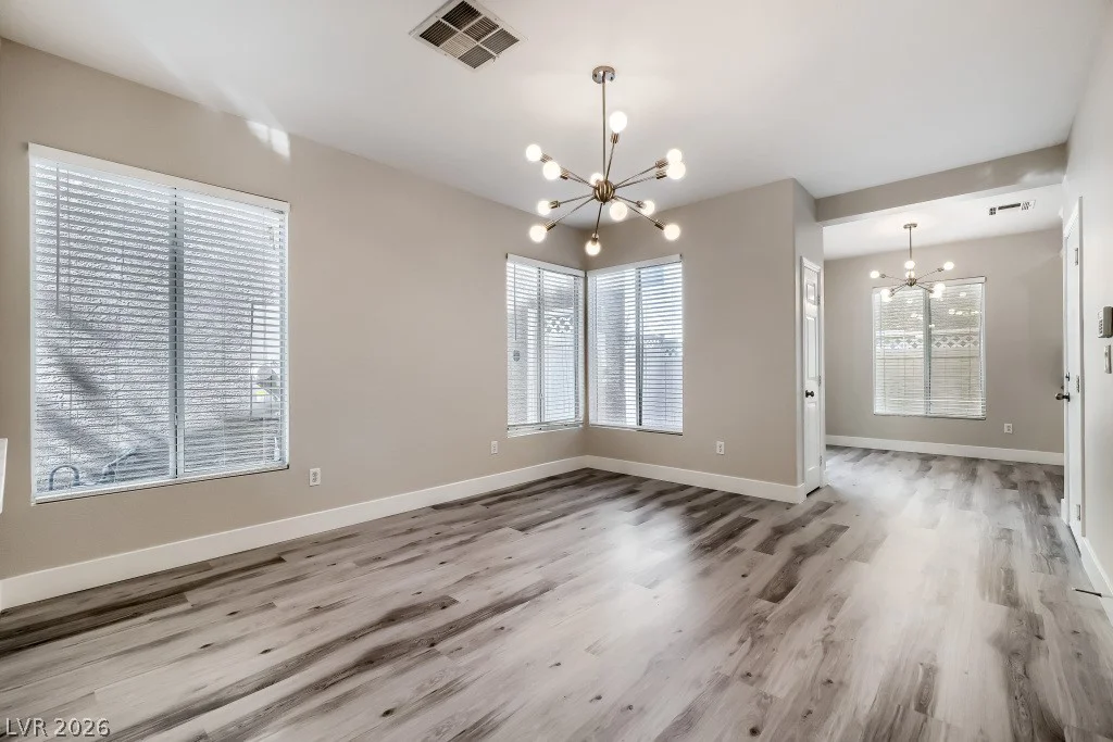 8134 Golden Flowers, Las Vegas, NV 89139