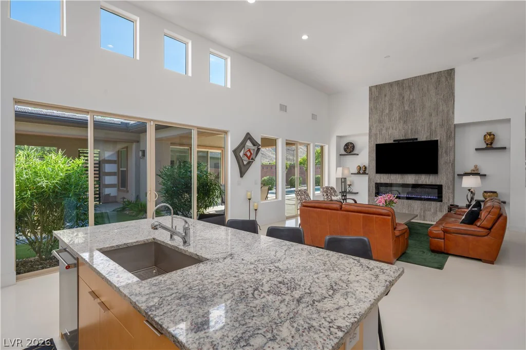 6881 Wood Clover, Las Vegas, NV 89148