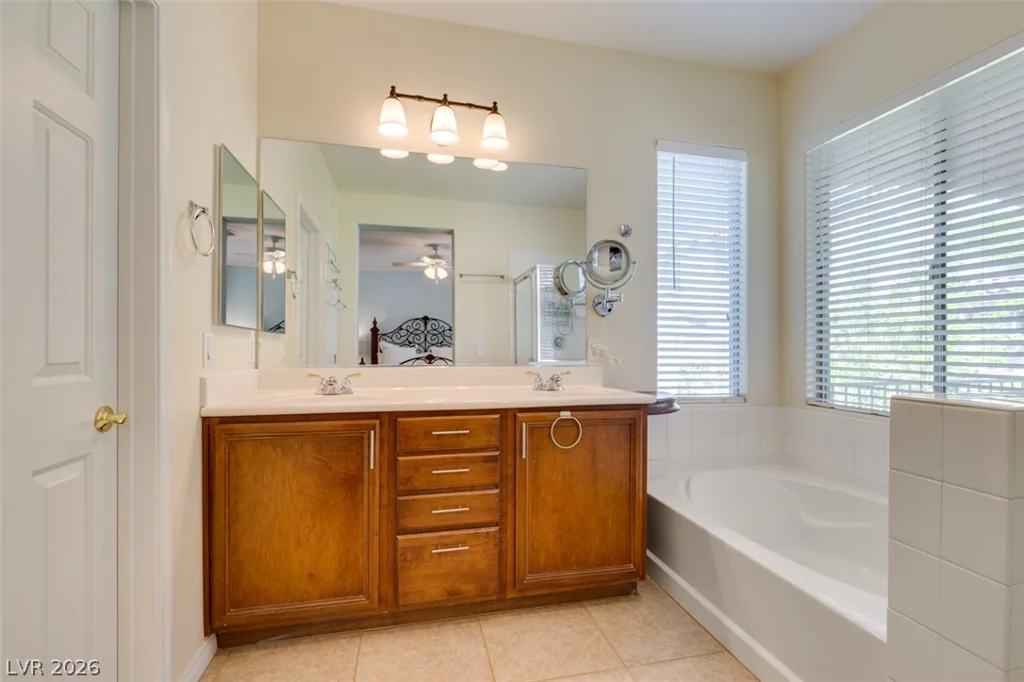 11832 Arenoso, Las Vegas, NV 89138