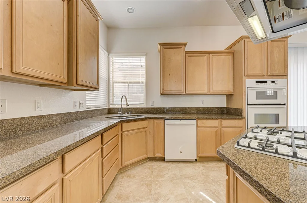 9205 Whitekirk, Las Vegas, NV 89145