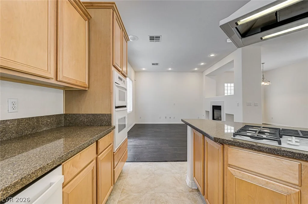 9205 Whitekirk, Las Vegas, NV 89145