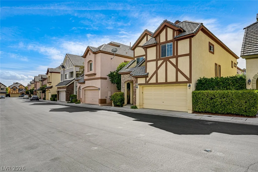 9205 Whitekirk, Las Vegas, NV 89145