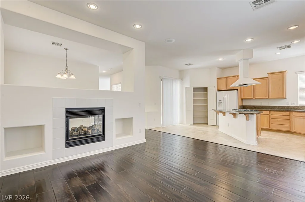 9205 Whitekirk, Las Vegas, NV 89145
