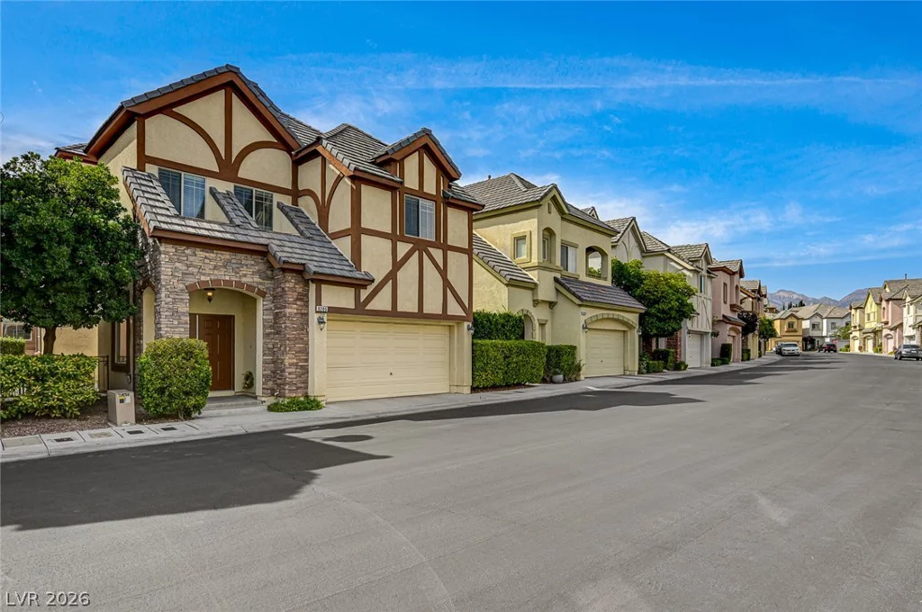 9205 Whitekirk, Las Vegas, NV 89145