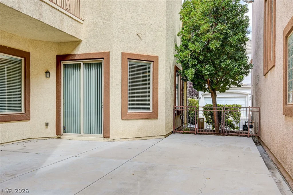9205 Whitekirk, Las Vegas, NV 89145