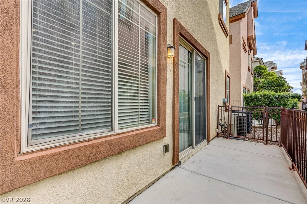 9205 Whitekirk, Las Vegas, NV 89145