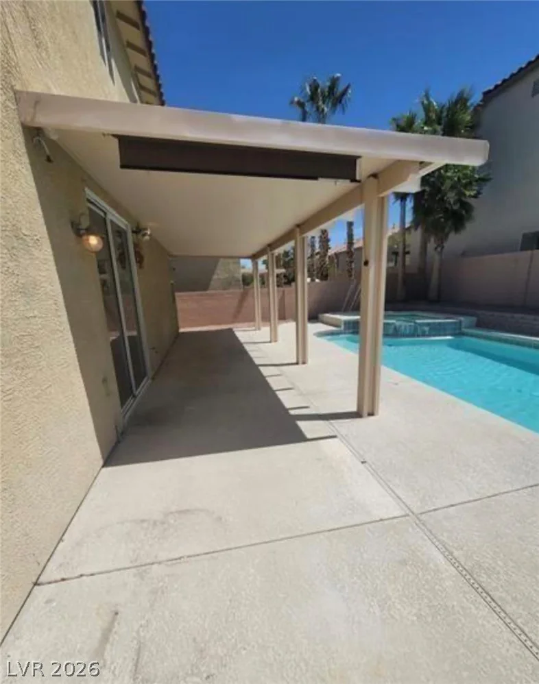 7349 Dolphine Crest, Las Vegas, NV 89129