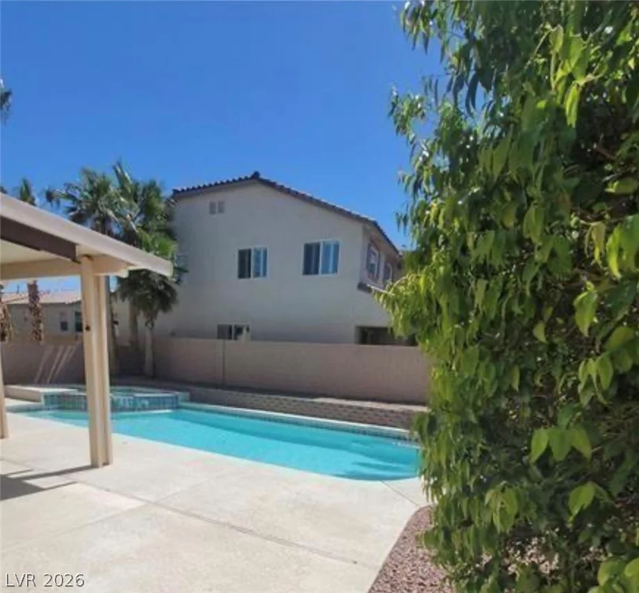 7349 Dolphine Crest, Las Vegas, NV 89129