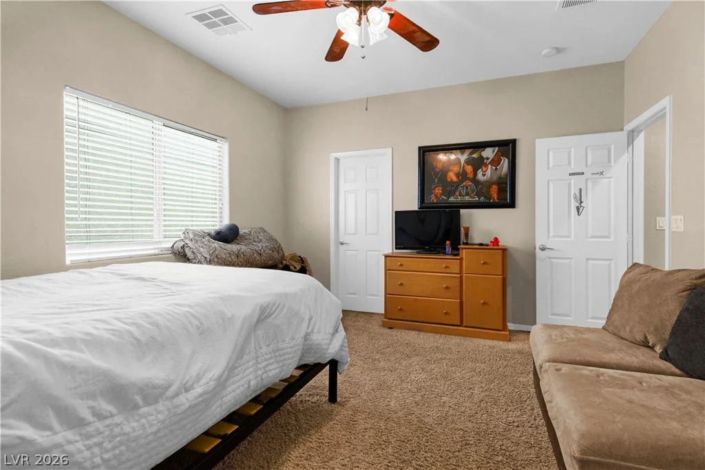 3921 Ravens, North Las Vegas, NV 89032
