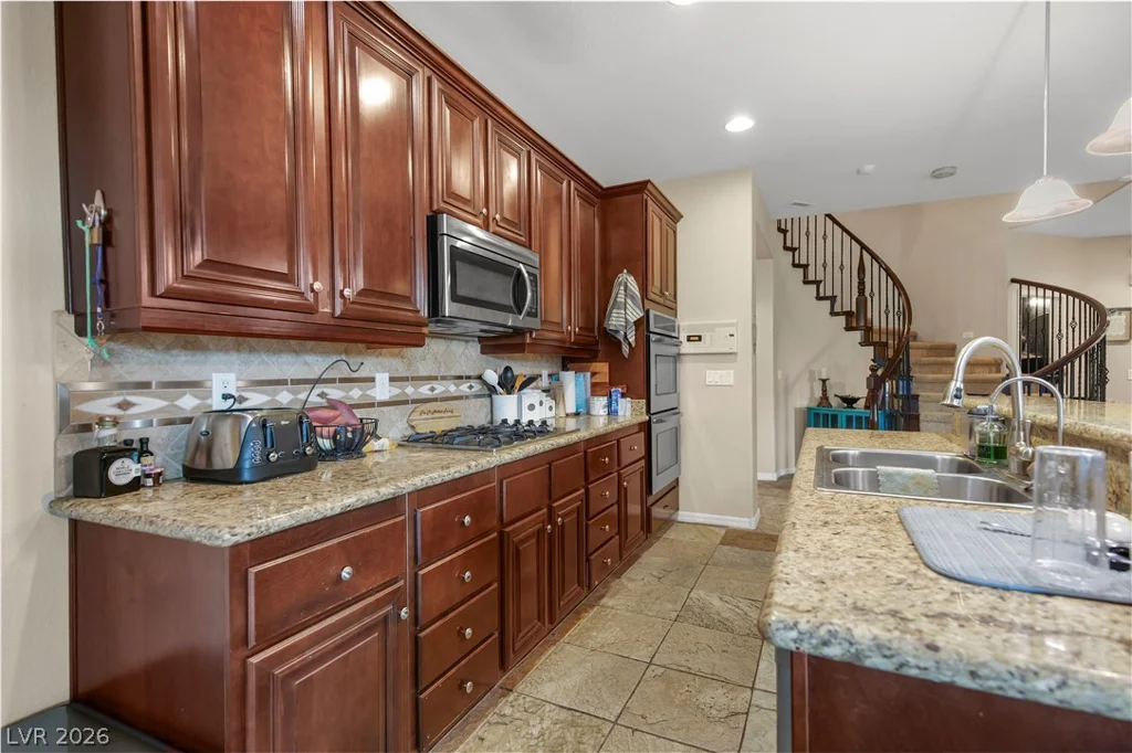 3921 Ravens, North Las Vegas, NV 89032