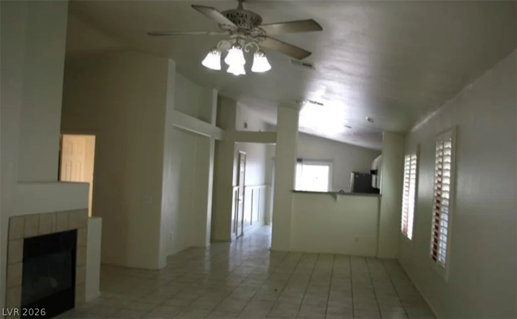 9524 Kelly Creek, Las Vegas, NV 89129