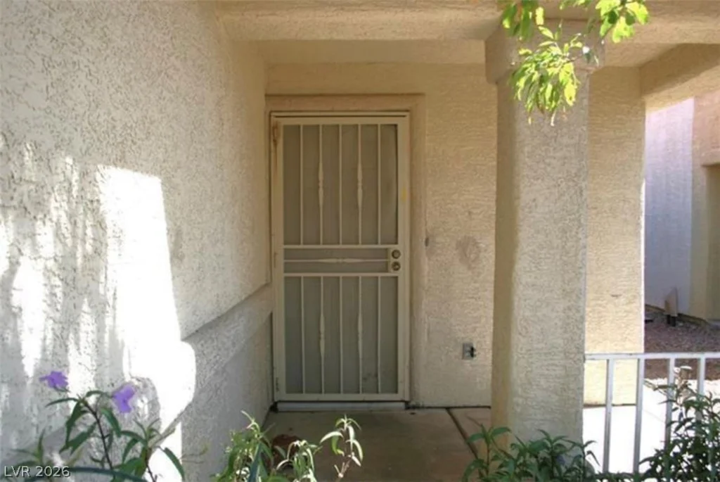 9524 Kelly Creek, Las Vegas, NV 89129