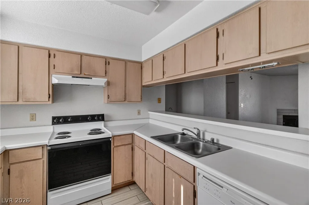 2036 Mesquite, Laughlin, NV 89029