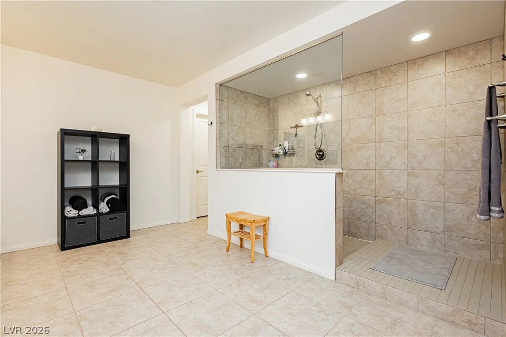 4529 Eagle Nest Peak, Las Vegas, NV 89129