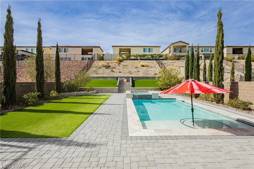 4529 Eagle Nest Peak, Las Vegas, NV 89129
