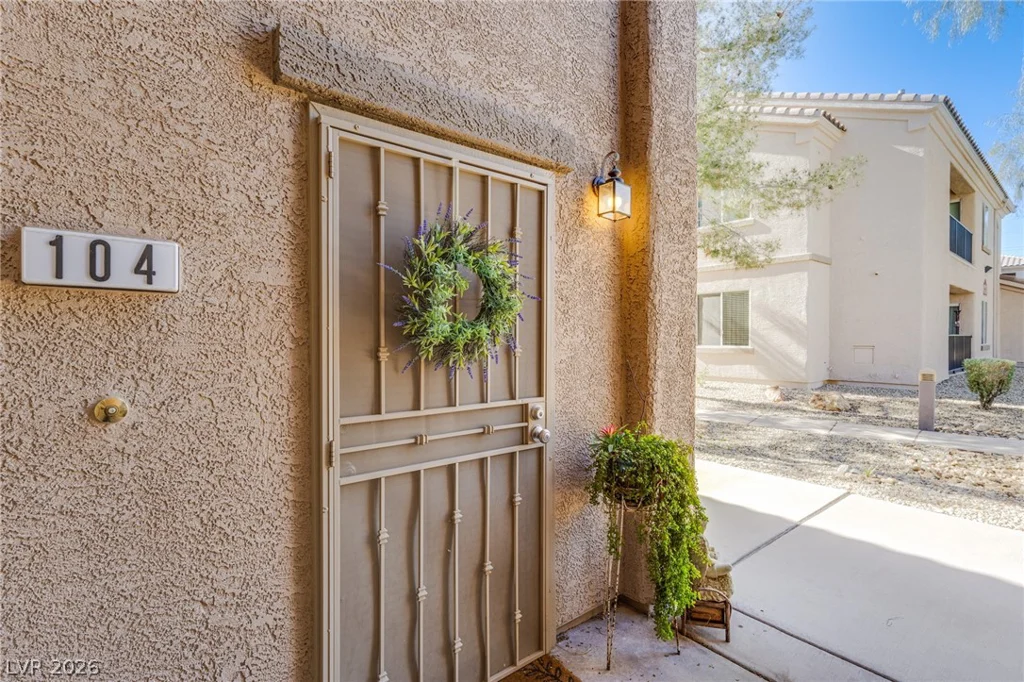 6655 Caporetto, North Las Vegas, NV 89084