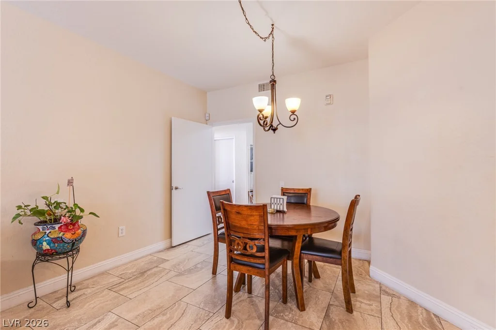 6655 Caporetto, North Las Vegas, NV 89084