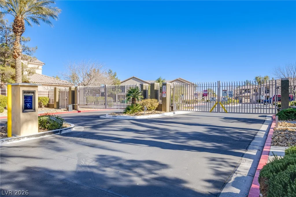 6655 Caporetto, North Las Vegas, NV 89084