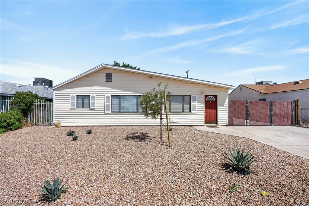 132 Cedar, Henderson, NV 89015