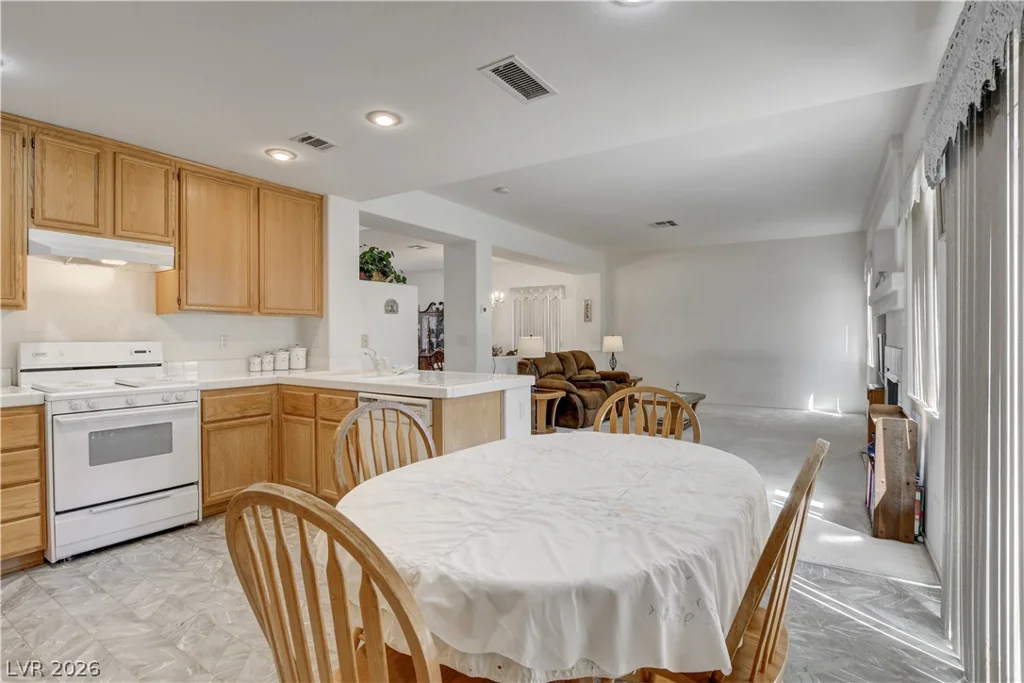 1207 Golden Spike, Henderson, NV 89014