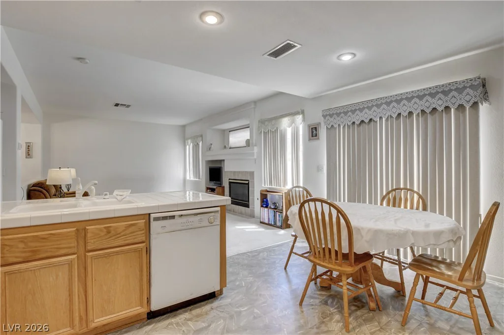 1207 Golden Spike, Henderson, NV 89014