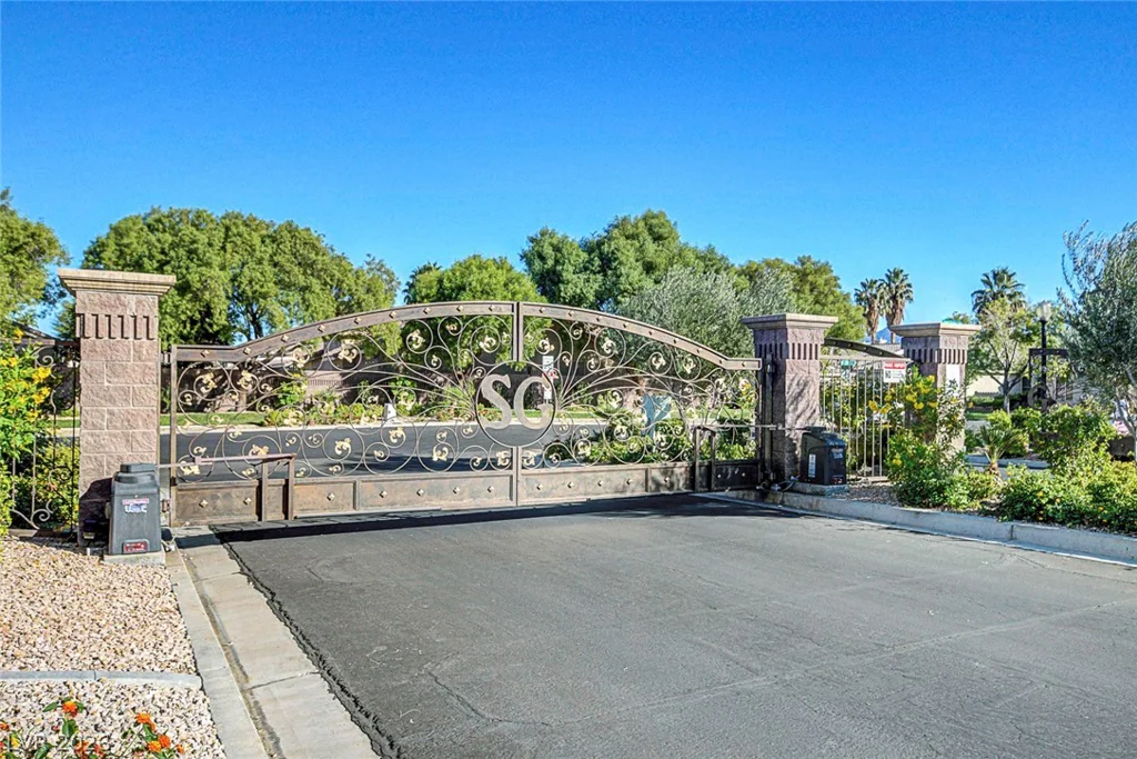 9400 Sienna Canyon, Las Vegas, NV 89123