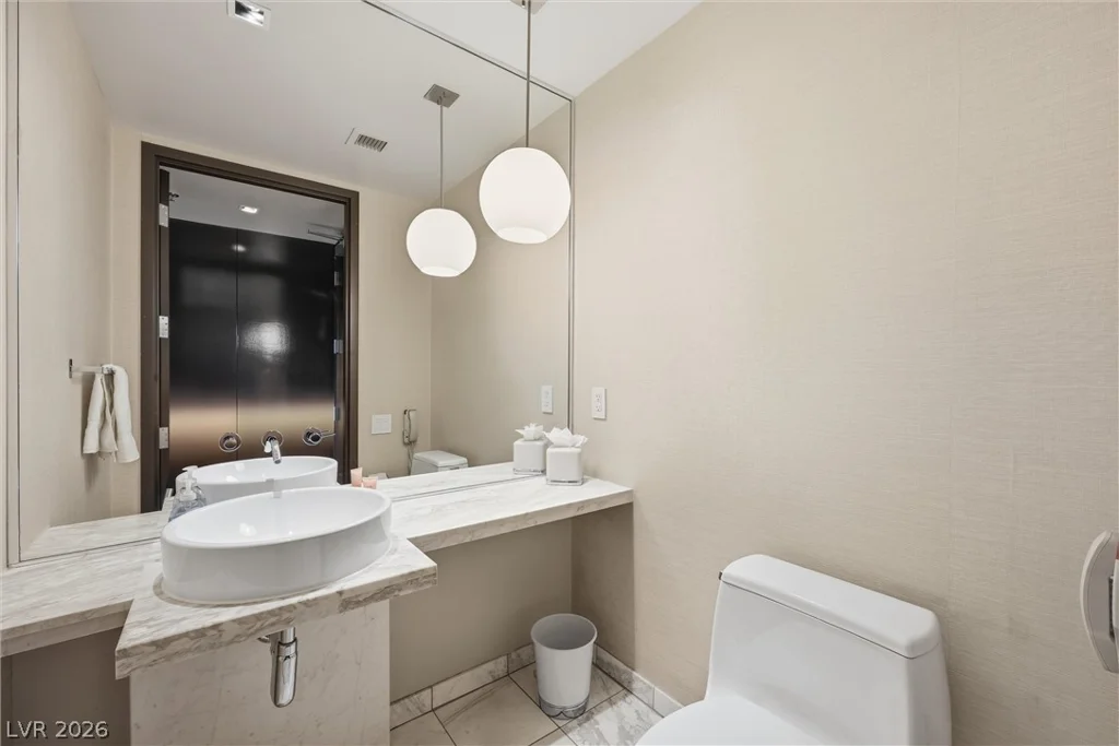4381 Flamingo, Las Vegas, NV 89103
