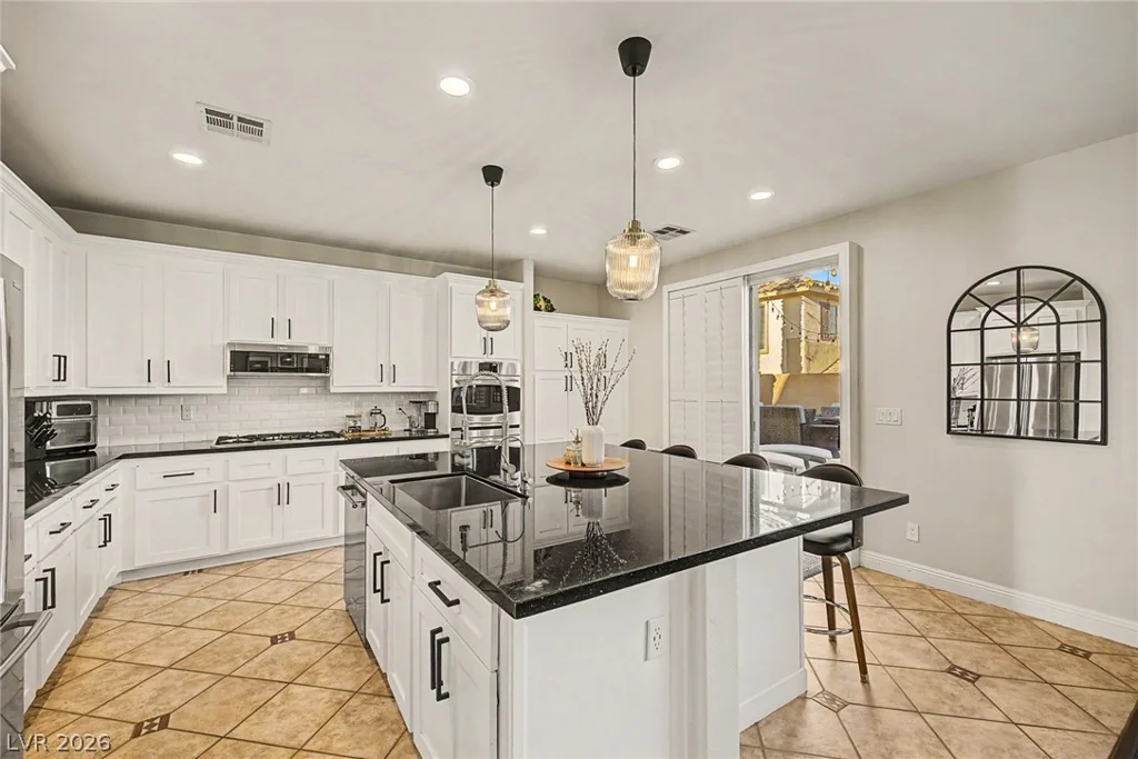 3584 Bryson, Las Vegas, NV 89135
