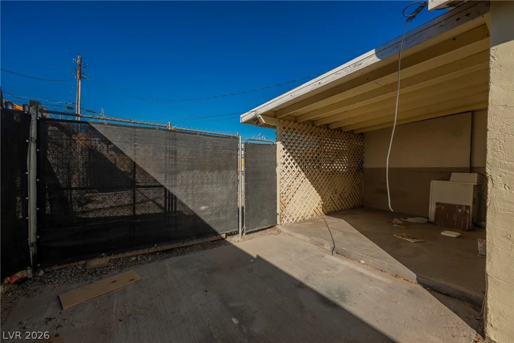 203 13th, Las Vegas, NV 89101