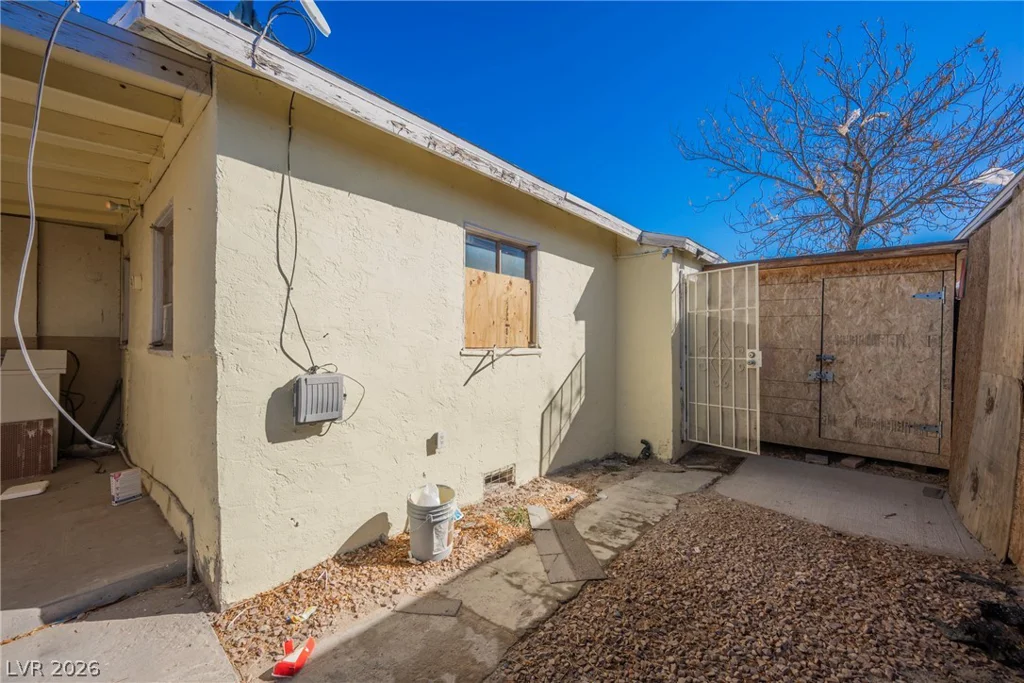 203 13th, Las Vegas, NV 89101