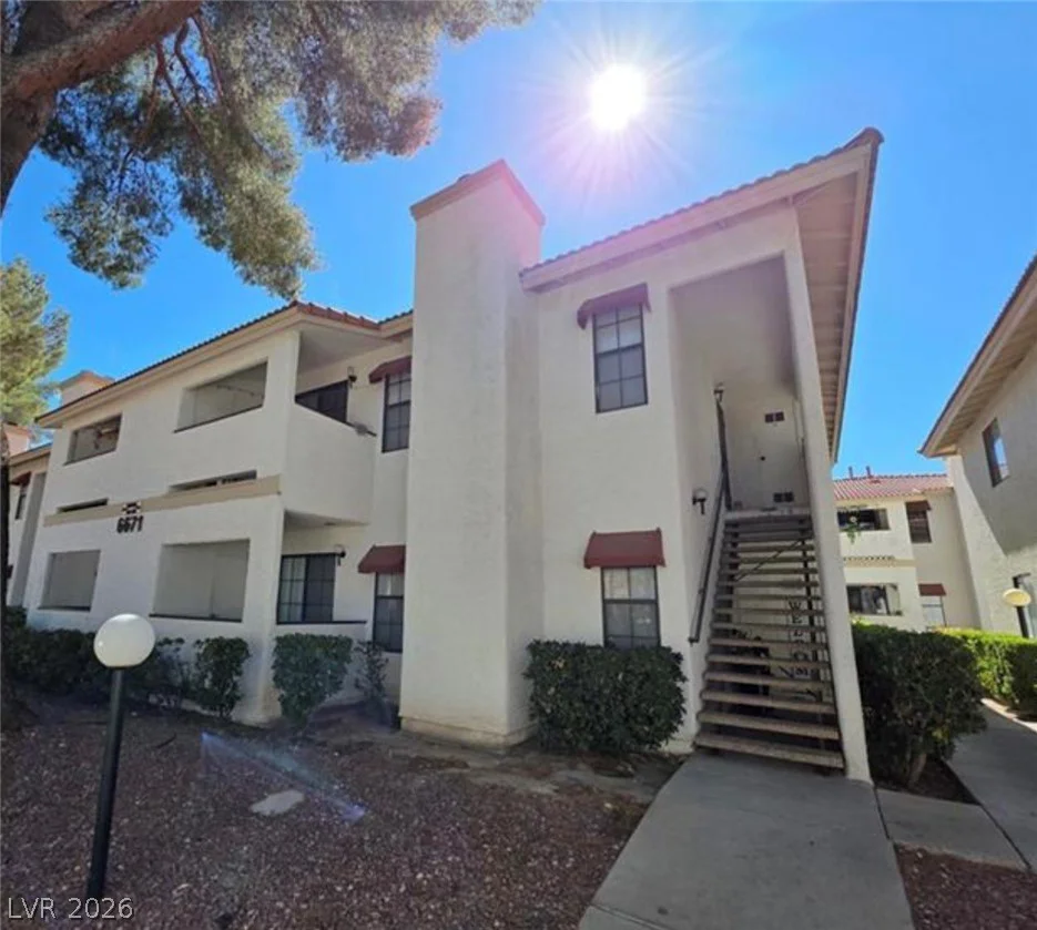 6671 Tropicana, Las Vegas, NV 89103