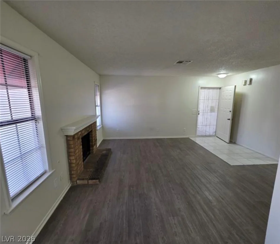 6671 Tropicana, Las Vegas, NV 89103